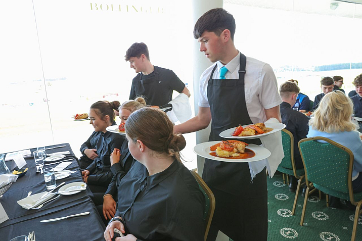 Elevate 2025 students training to serve the record crowds at Punchestown Festival.